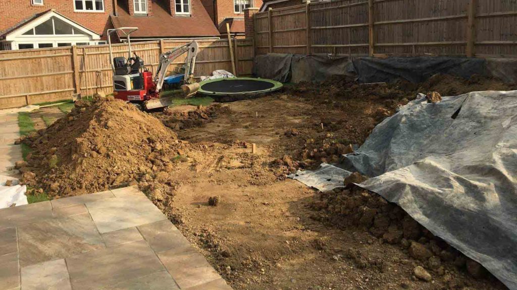 Hard landscaping - Garden makeover set 1 picture 3