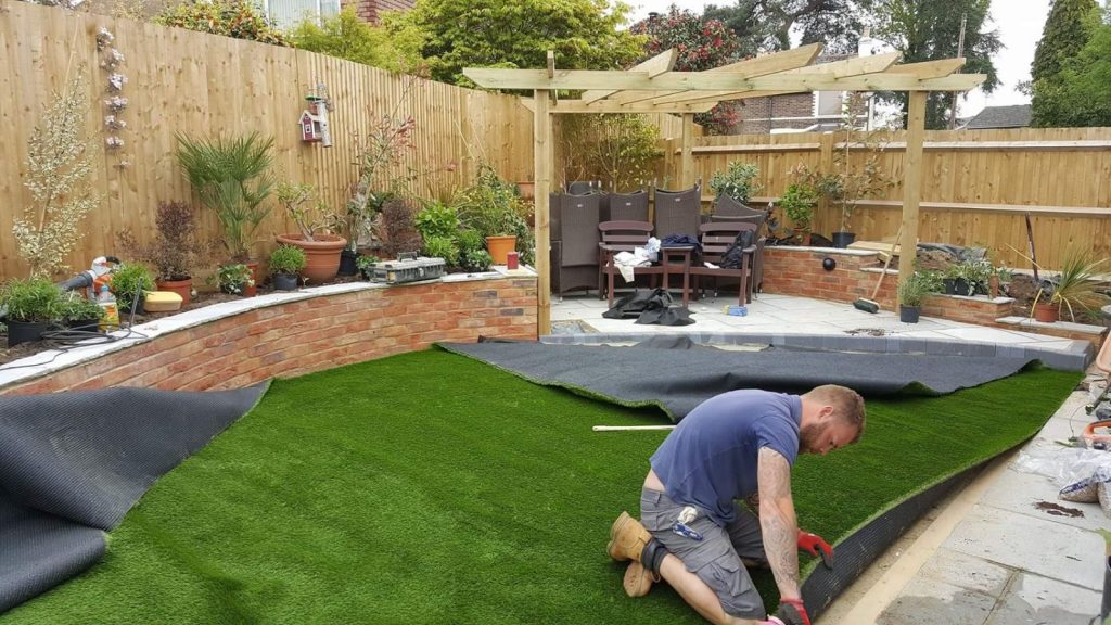New Artificial Grass Installation - Garden makeover set 5 picture 4